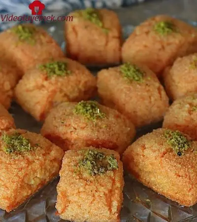 10 Dakikada Çok Kolay Irmikli Kesme Tatlı! Bu Tatlıya Bayılacaksınız Irmik Tatlısı / Şerbetli Tatlı