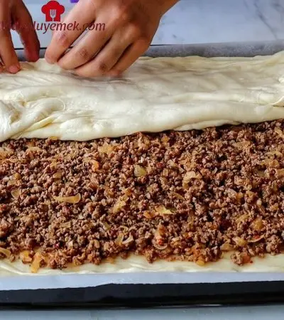 Dünyanın En Kolay Böreği Sadece 2 Tane Beze Ile Tam Bir Tepsi Börek Yaptım Yok Böyle Lezzet