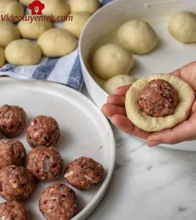 Öyle Güzel Oluyor Ki Günün Her Öğünü Yiyebilirim Köfteli Çörek Tarifi