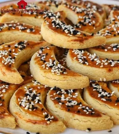Bu Kurabiyeleri Evimden Eksik Etmiyorum ️ Tuzlu Kurabiye Tarifi