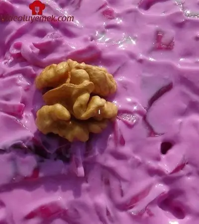 Haşlamadan ! Lokanta Usulu Mor Salatayı Böyle Yapın Gerisine Karışmayın!