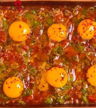 Bir De Böyle Deneyin ️Fırında Kıymalı Yumurta