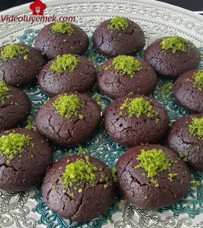 Browni Tadında Islak Kurabiye
