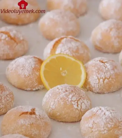 Sadece 4 Kaşık Sıvı Yağ Ile Ağızda Dağılan Limonlu Kurabiyeler