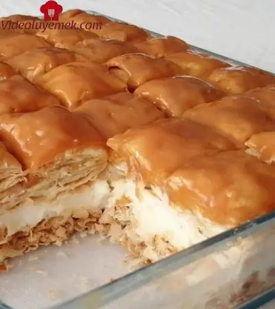 Milföy Milföy Olalı Böyle Lezzetli Olmadı Kesinlikle Denemelisiniz Kremalı Karamelli Milföy Pasta