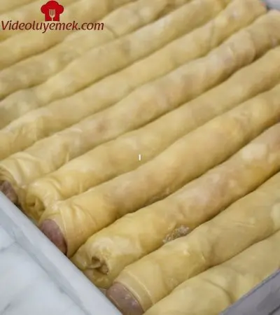 Bu Böreğin Kolaylığına Çıtırlığına Ve Lezzetine Hayran Kalacaksınız El Açması Çıtır Börek Tarifi