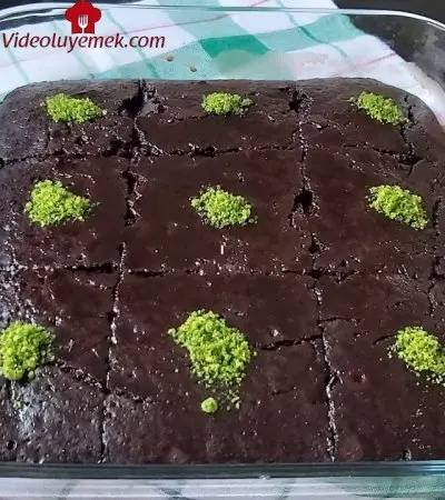 Yumurta Yok Süt Yok Mikser Yok Allerjisi Olanlar Için Mucize Gibi Bir Islak Kek Tarifi