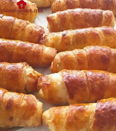 Çitir Çıtır Hazir Yufka Ile Yapıyorum El Açması Sanıyorlar Bu Börek Yıldız Yarifiniz Olacak.
