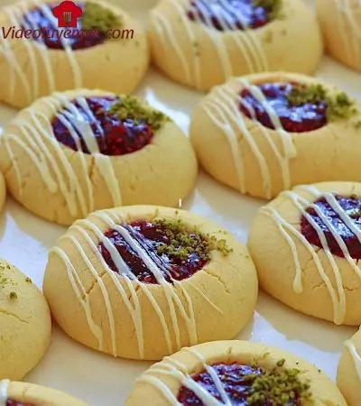 Pastane Lezzetinde Ev Yapımı Ağızda Dağılan Marmelatlı Kurabiye Tarifi Kurabiye Tarifleri