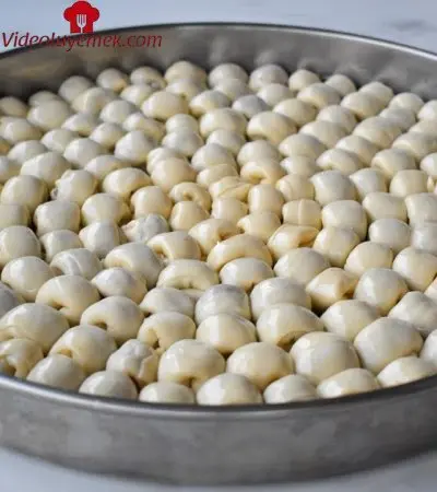 Inanılmaz Kolay Mantı Yapmak Hiç Bu Kadar Kolay Ve Lezzetli Olmamıştı Tepsi Mantısı Tarifi