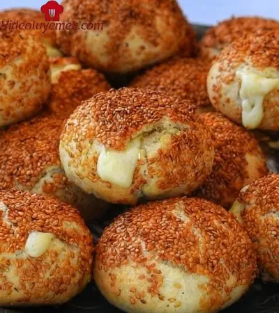 Çay Demlenene Kadar Hazır Yapımı Sadece 10 Dakikanızı Alacak Mayasız Poğaça Tarifi / Poğaça Yapımı