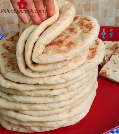 Yumuşaklıkta Rekor Kıran Bazlama Ekmek Tarifi / Bazlama Ekmek Nasıl Yapılır