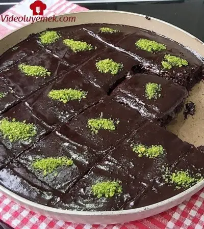 Fırın Yok Tavada Sıcak Soslu Islak Kek Yaptım Bayıldıkkk No Bake!