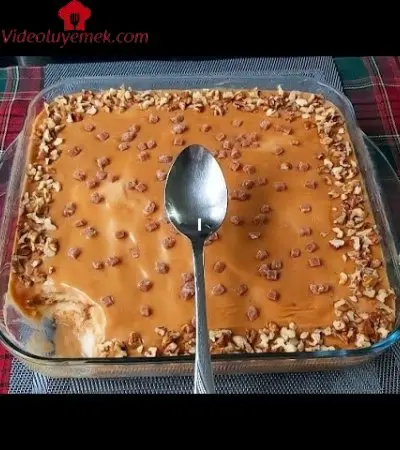 Herkesten Tam Puan Alan Kaşık Pastası Kesinlikle Denemenizi Tavsiye Ediyorum